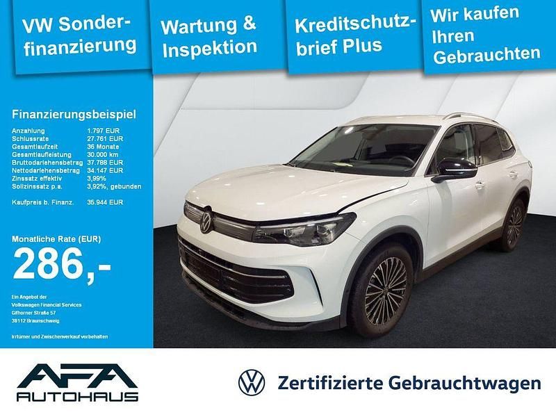 Pure white Gebraucht 2025 VW Tiguan Goal SUV | 35.898 € - Bild 1/3
