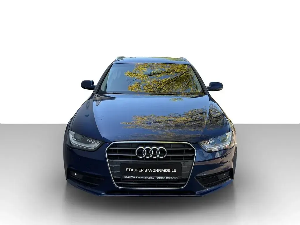 Gebraucht Audi A4 Ambiente 177 PS (130 kW) 2012 Blau Kombi