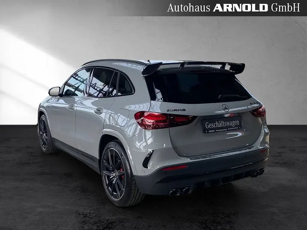 Gebraucht Mercedes GLA45 AMG AMG 421 PS (309 kW) 2026 Grau SUV
