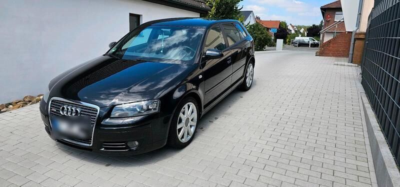 Schwarz Gebraucht 2004 Audi A3 Sportback S-Line Kleinwagen | 2.500 € (Fairer Preis) - Bild 1/4