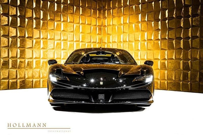 Gebraucht Ferrari SF90 999 PS (734 kW) 2021 Nero black Coupé