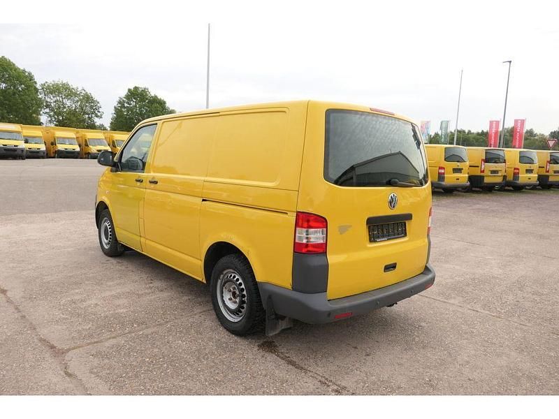 Usata VW Transporter 84 CV (61 kW) 2011 Giallo Furgone