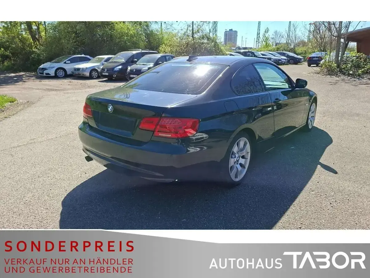 Używany BMW 320 184 KM (135 kW) 2012 Czarny Coupe