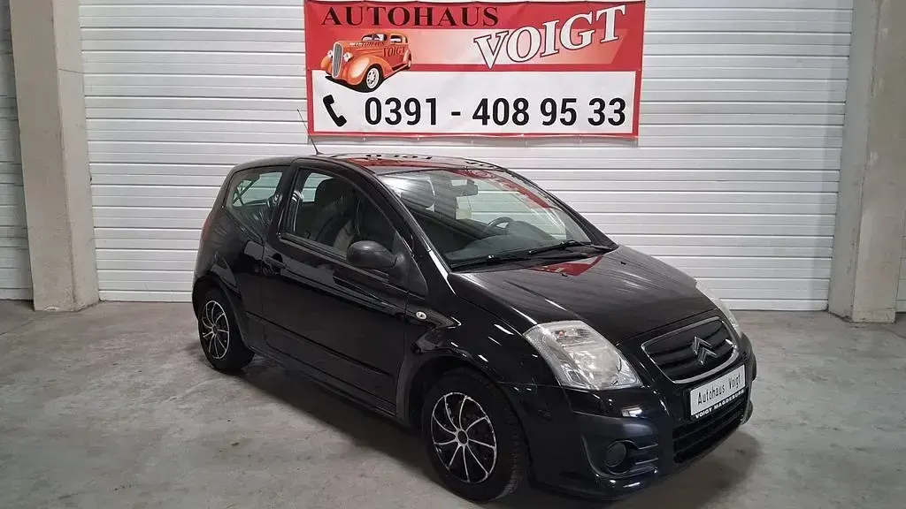 Gebraucht Citroën C2 Tonic 60 PS (44 kW) 2009 Schwarz Kleinwagen