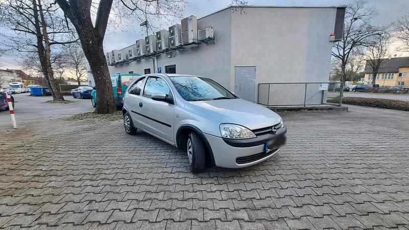 Gebraucht Opel Corsa 75 PS (55 kW) 2002 Silber Kleinwagen