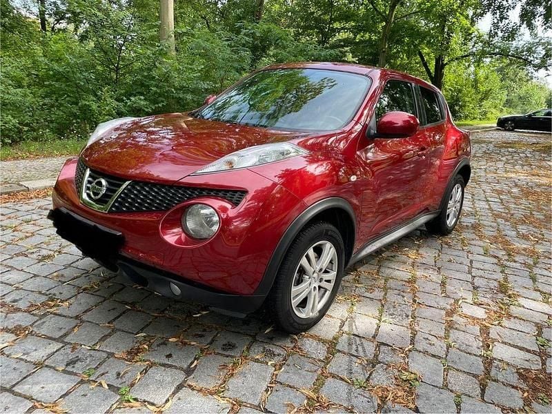 Rot Gebraucht 2011 Nissan Juke Tekna SUV | 6.500 € (Guter Preis) - Bild 1/1