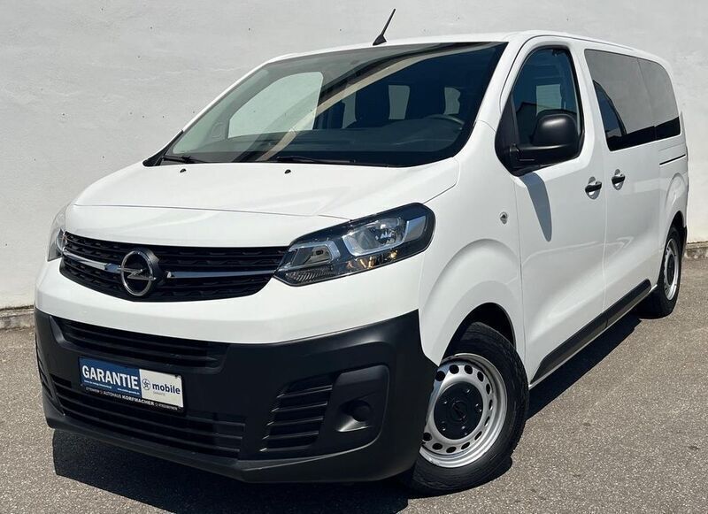 Jade weiss/arktis weiss Gebraucht 2021 Opel Vivaro Van | 24.995 € (Teuer) - Bild 1/4
