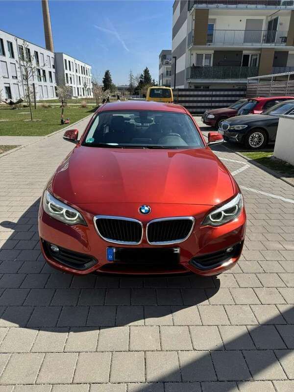 Orange Gebraucht 2018 BMW 218 Luxury Line Coupé | 13.800 € (Superpreis) - Bild 1/4