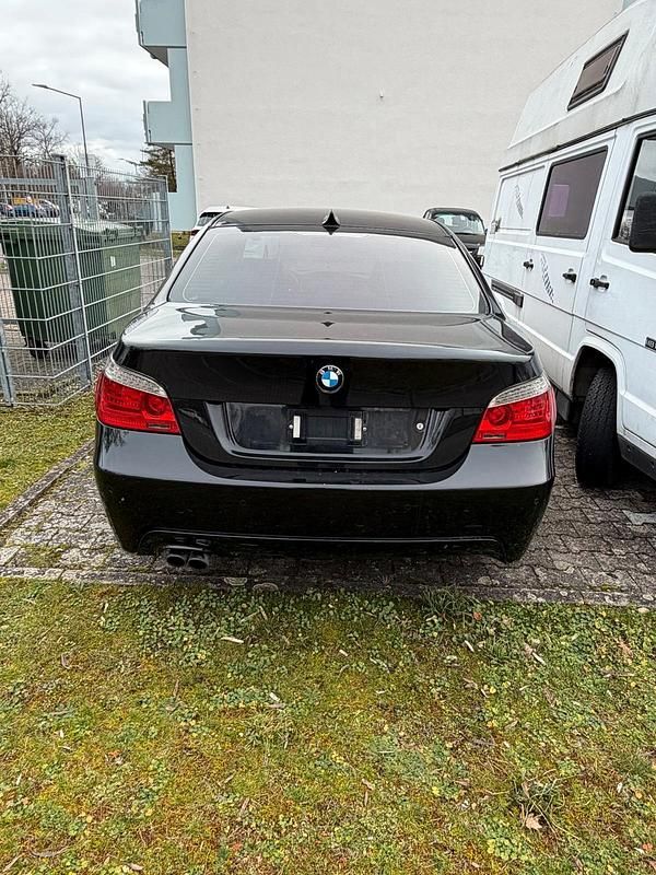 Gebraucht BMW 530 231 PS (169 kW) 2008 Limousine