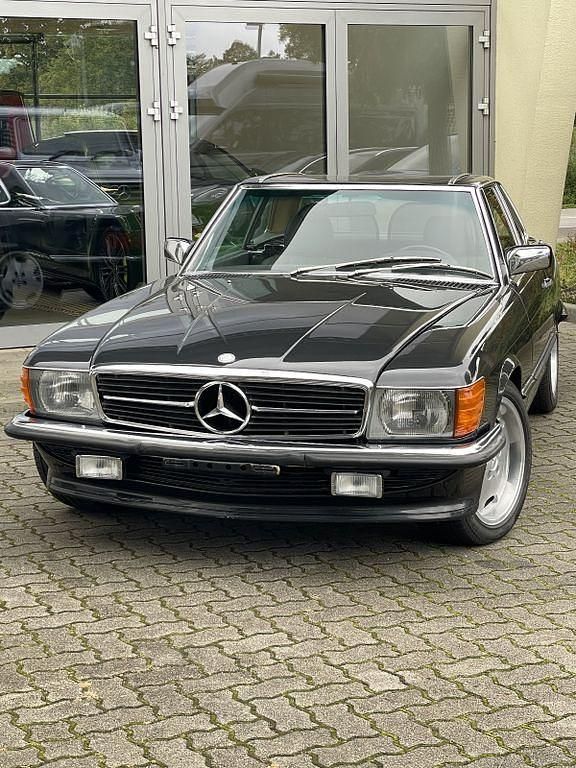Gebraucht Mercedes SL500 223 PS (164 kW) 1986 Schwarz