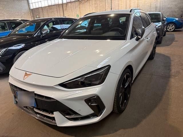 Gebraucht Cupra Leon 150 PS (110 kW) 2025 Weiß Limousine