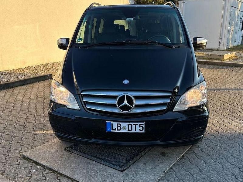 Gebraucht Mercedes Viano Edition 224 PS (164 kW) 2014 Schwarz Van / Kleinbus