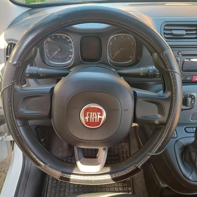 Gebraucht Fiat Panda Easy 69 PS (50 kW) 2019 Weiß Kleinwagen