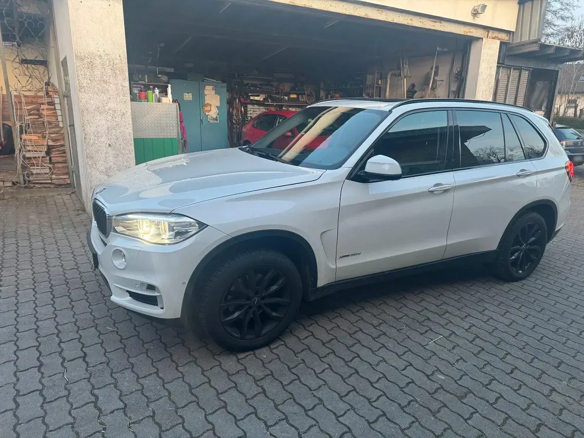 Gebraucht BMW X5 258 PS (189 kW) 2018 Weiß SUV