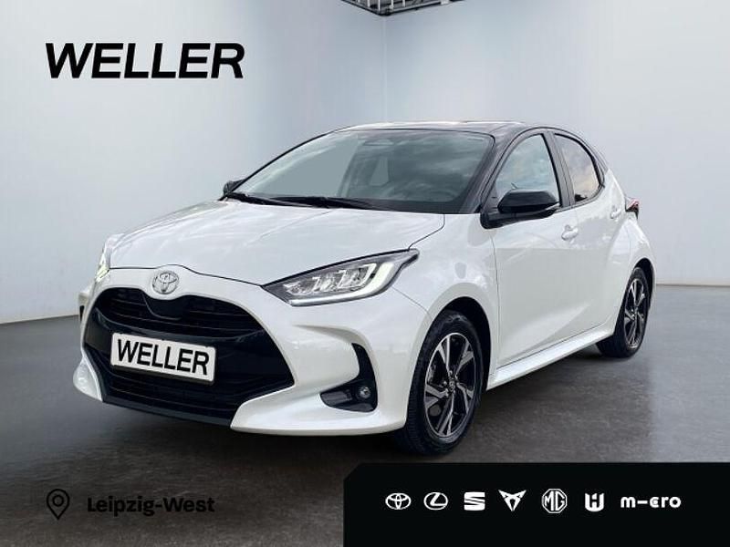 Schwarz Gebraucht 2024 Toyota Yaris Hybrid Kleinwagen | 22.490 € (Fairer Preis) - Bild 1/3