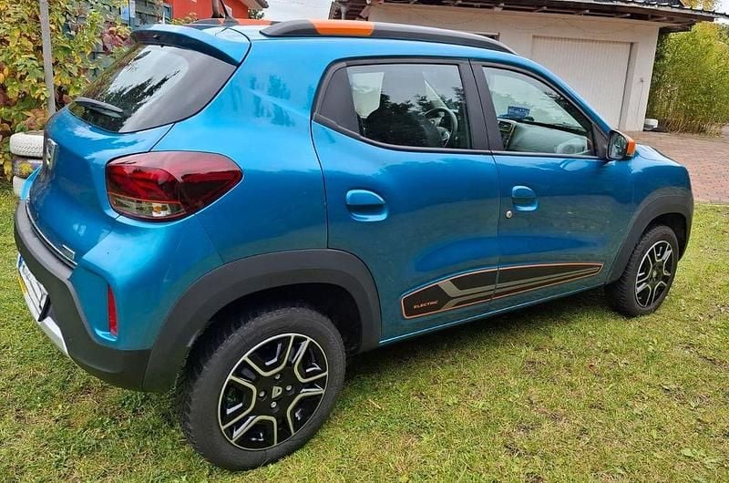 Gebraucht Dacia Spring Comfort Plus 33 kW (45 PS) 2022 Blau Kleinwagen