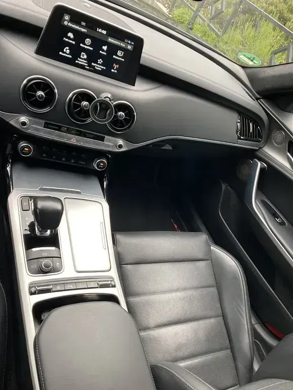 Gebraucht Kia Stinger GT 366 PS (269 kW) 2019 Schwarz Kleinwagen