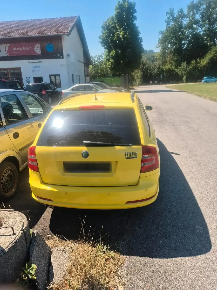 Gebraucht Skoda Octavia RS 170 PS (125 kW) 2008 Gelb Kombi