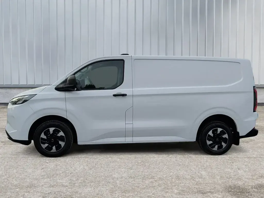 Nowe Ford E-Transit Trend 100 kW (136 KM) 2026 Biały Van