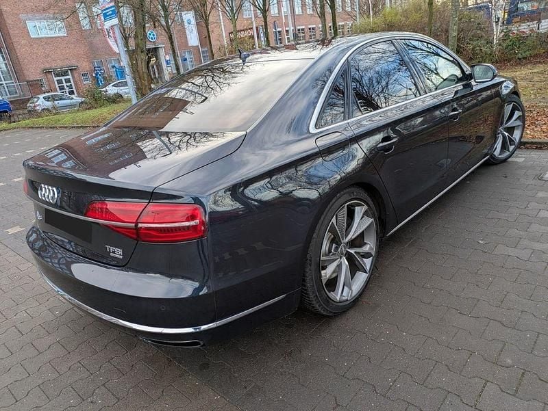 Gebraucht Audi A8 Performance 435 PS (319 kW) 2014 Blau Limousine
