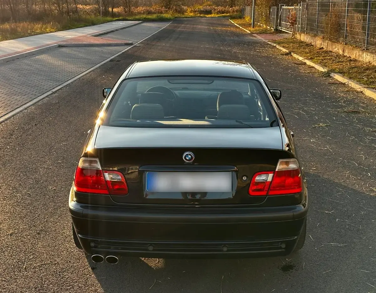 Gebraucht BMW 330 Shadowline 231 PS (169 kW) 2001 Schwarz Limousine