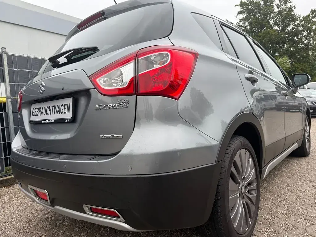 Gebraucht Suzuki SX4 S-Cross Comfort+ 120 PS (88 kW) 2015 Grau SUV