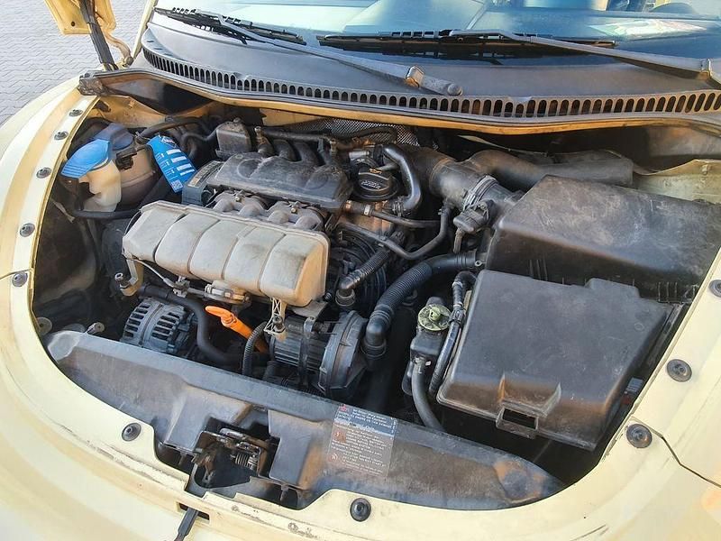 Gebraucht VW New Beetle 116 PS (85 kW) 2003 Gelb Kleinwagen