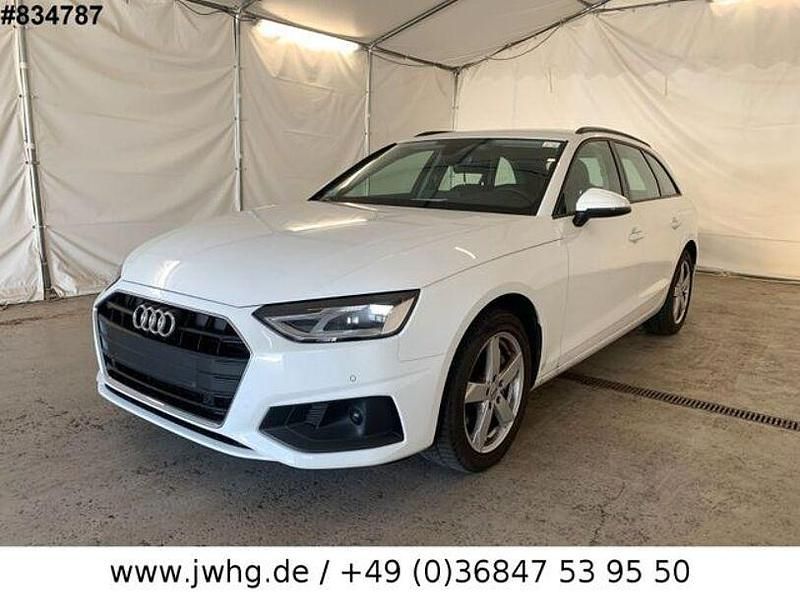 Weiß Gebraucht 2020 Audi A4 Sport Limousine | 24.950 € (Guter Preis) - Bild 1/4