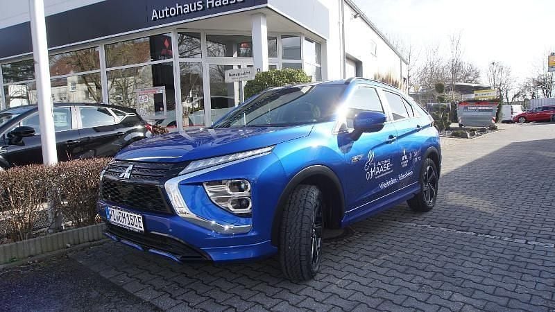 Gebraucht Mitsubishi Eclipse Cross Select 188 PS (138 kW) 2025 Laserblau SUV