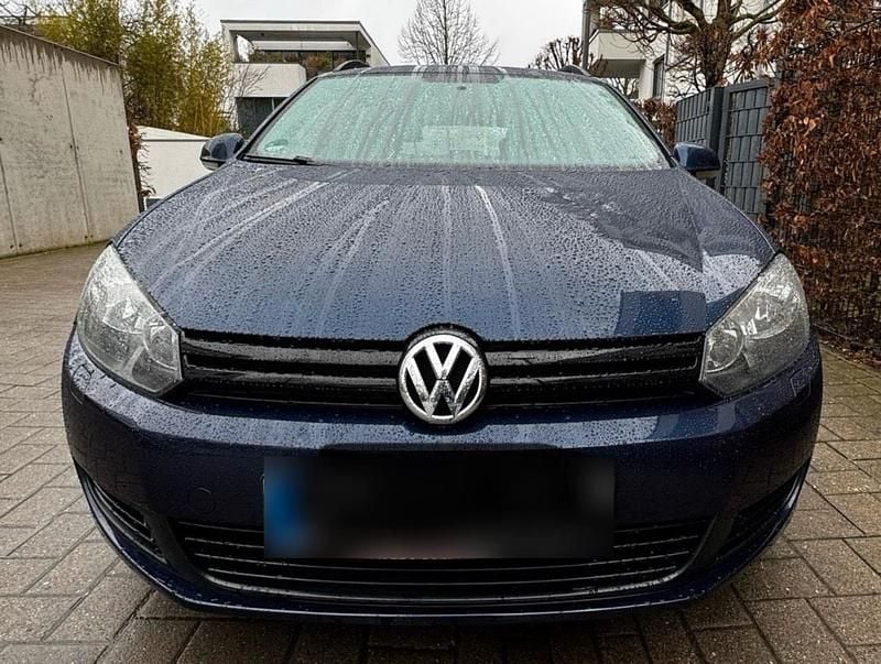 Gebraucht VW Golf VII 105 PS (77 kW) 2013 Blau Kombi