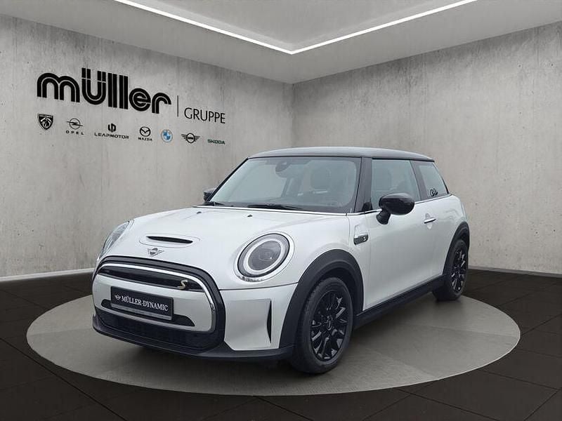 Gebraucht Mini Cooper 135 kW (184 PS) 2022 Nanuq white (metallic) Kleinwagen