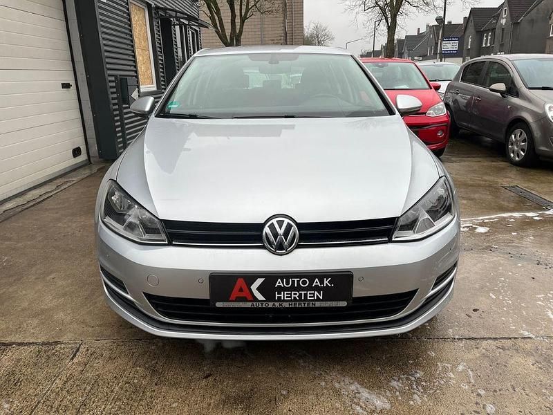 Gebraucht VW Golf VII 86 PS (63 kW) 2017 Silber Limousine
