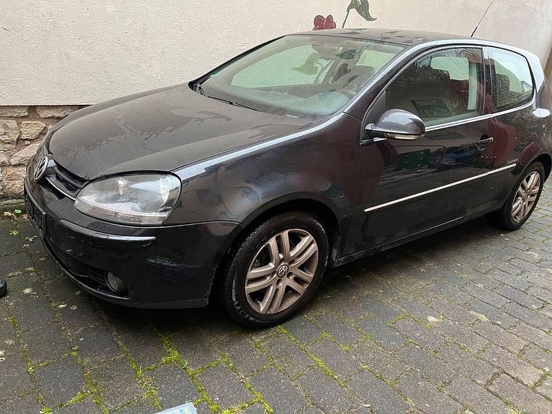 Schwarz Gebraucht 2008 VW Golf Trendline Limousine | 3.750 € (Fairer Preis) - Bild 1/4
