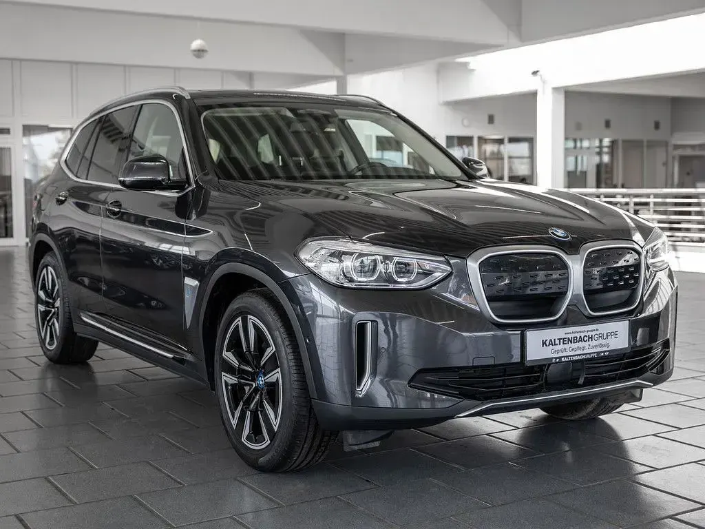 Gebraucht BMW iX3 Performance 210 kW (286 PS) 2021 Grau SUV