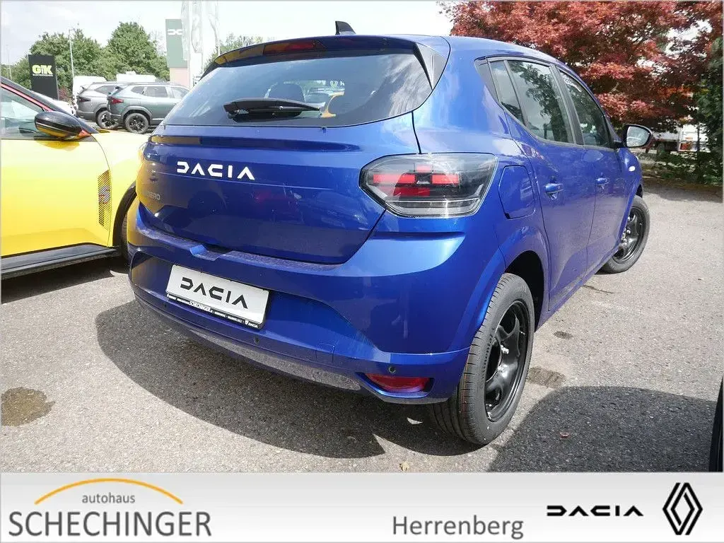 Neu Dacia Sandero Expression 122 PS (89 kW) 2026 Blau Limousine