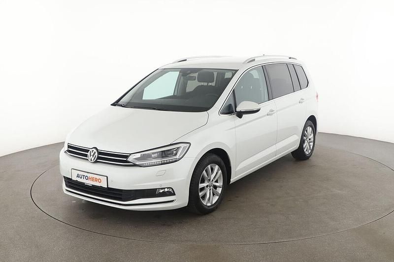 Weiß Gebraucht 2019 VW Touran Highline Van / Kleinbus | 22.710 € (Fairer Preis) - Bild 1/3