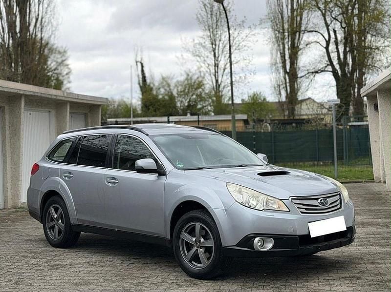 Second-hand Subaru Outback 150 CP (110 kW) 2012 Argintiu Break