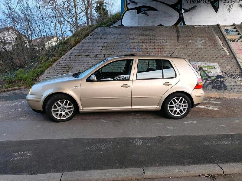 Gebraucht VW Golf IV 170 PS (125 kW) 2004 Gold Limousine