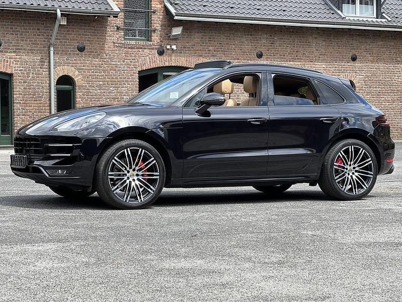 Gebraucht Porsche Macan Turbo 400 PS (294 kW) 2016 Schwarz SUV