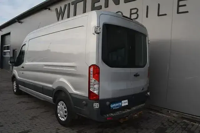 Second-hand Ford Transit Trend 131 CP (96 kW) 2017 Argintiu Berlinǎ