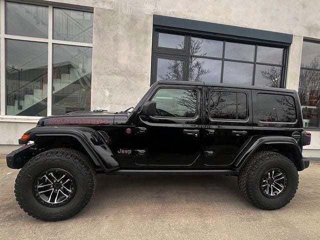 Neu Jeep Wrangler Rubicon 290 PS (213 kW) 2026 Schwarz SUV