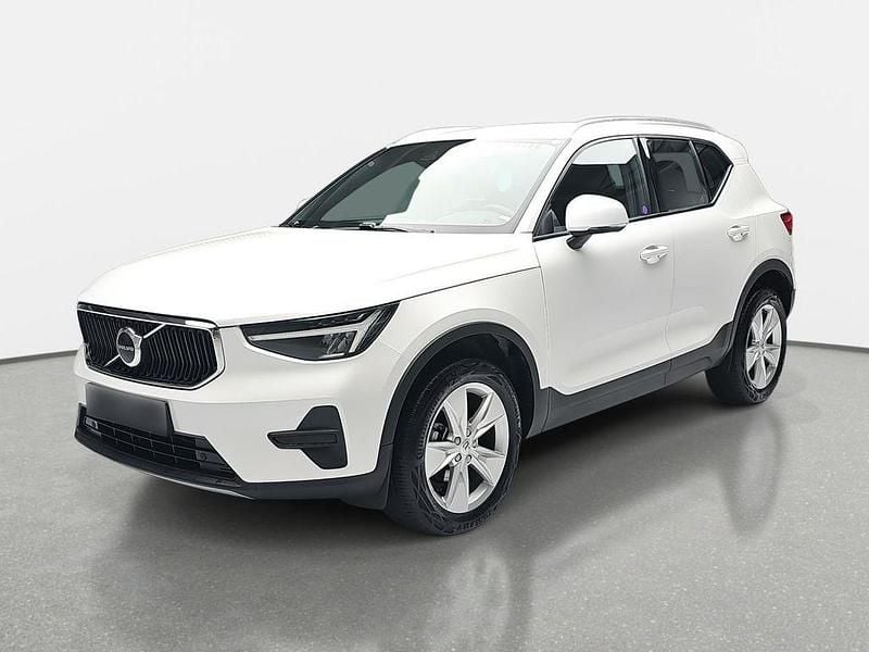 Gebraucht Volvo XC40 Core 129 PS (94 kW) 2024 Weiss SUV