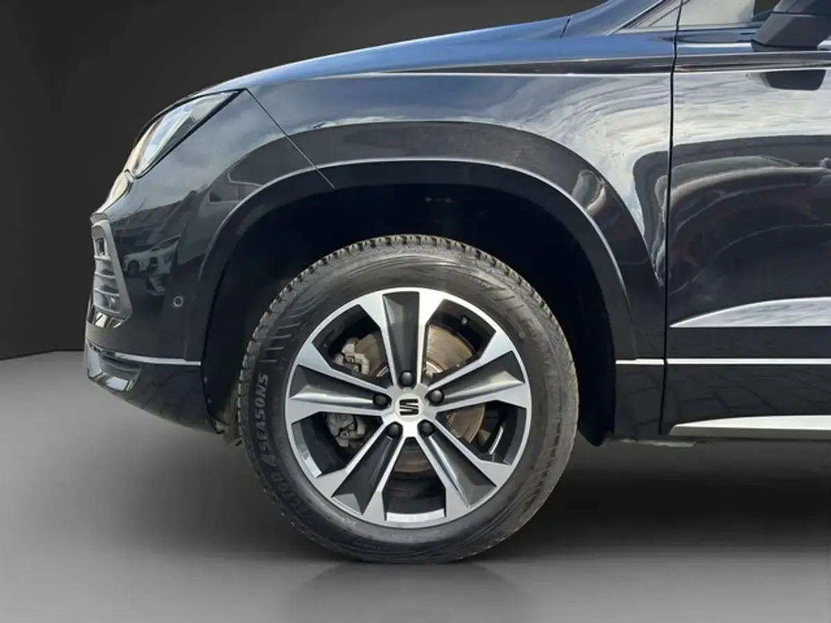Używany Seat Ateca FR-Line 150 KM (110 kW) 2025 Czarny SUV