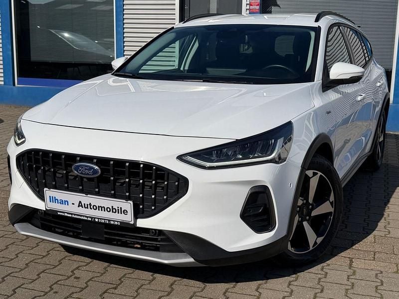 Gebraucht Ford Focus Active 116 PS (85 kW) 2023 Weiß Kombi
