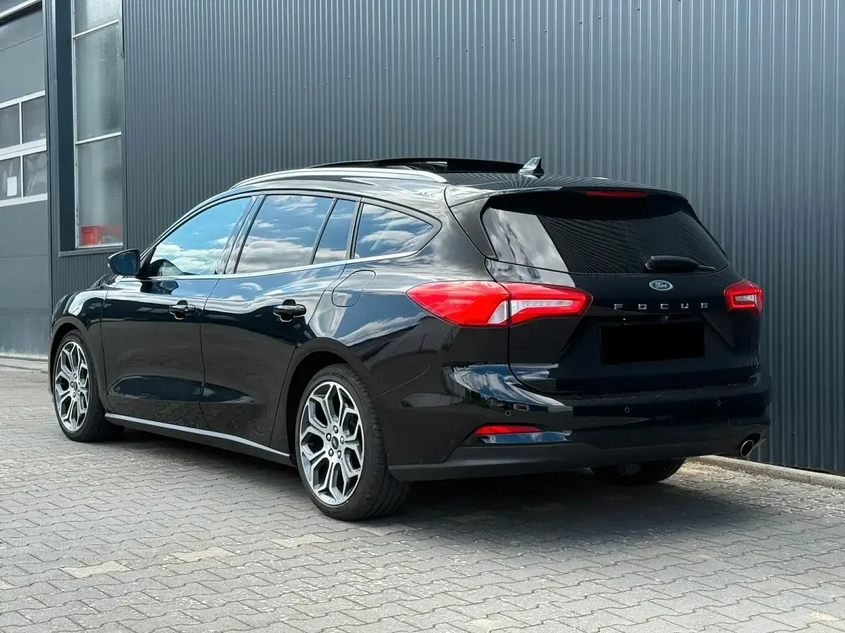 Occasion Ford Focus Titanium 120 ch (88 kW) 2019 Noir Break