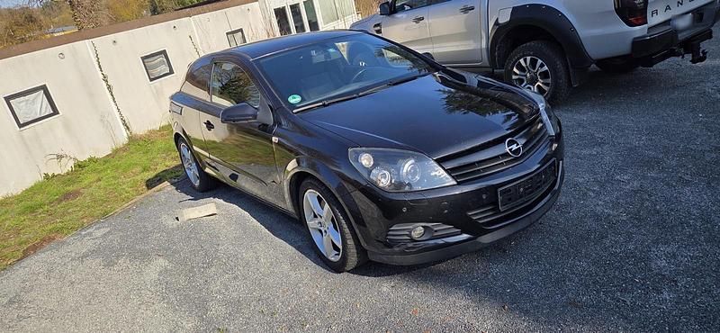 Gebraucht Opel Astra GTC 150 PS (110 kW) 2005 Schwarz Coupé