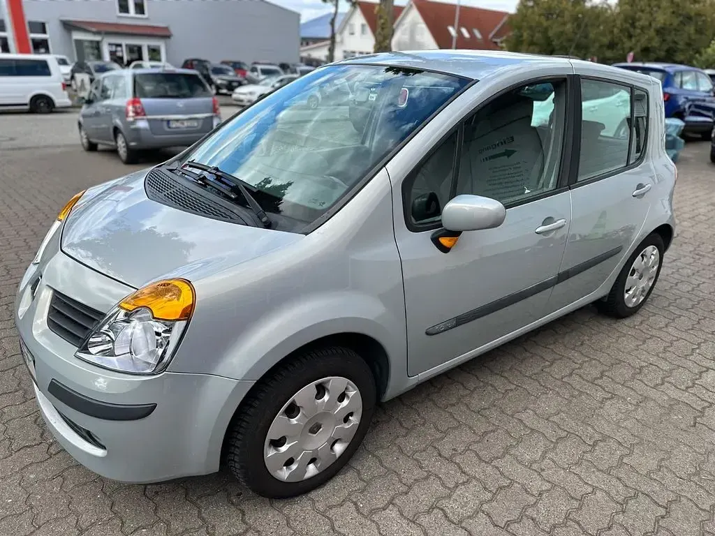 Gebraucht Renault Modus Dynamique 88 PS (64 kW) 2006 Silber Van / Kleinbus