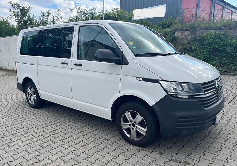 Weiß Gebraucht 2021 VW T6.1 Van | 21.900 € (Teuer) - Bild 1/4