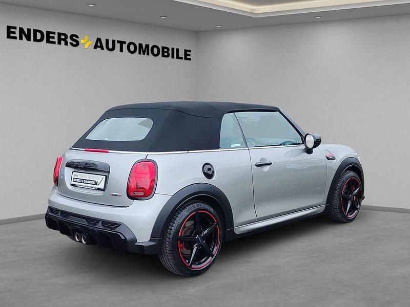Gebraucht Mini John Cooper Works Cabriolet 231 PS (169 kW) 2023 Silber Cabrio