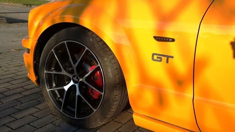 Gebraucht Ford Mustang GT Convertible 305 PS (224 kW) 2007 Orange Cabrio